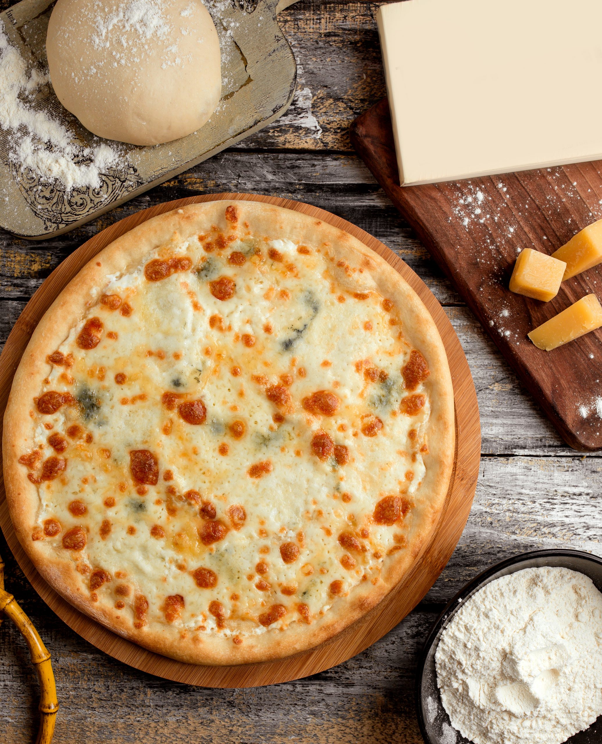 La PIZZA à 154 fromages en Australie !